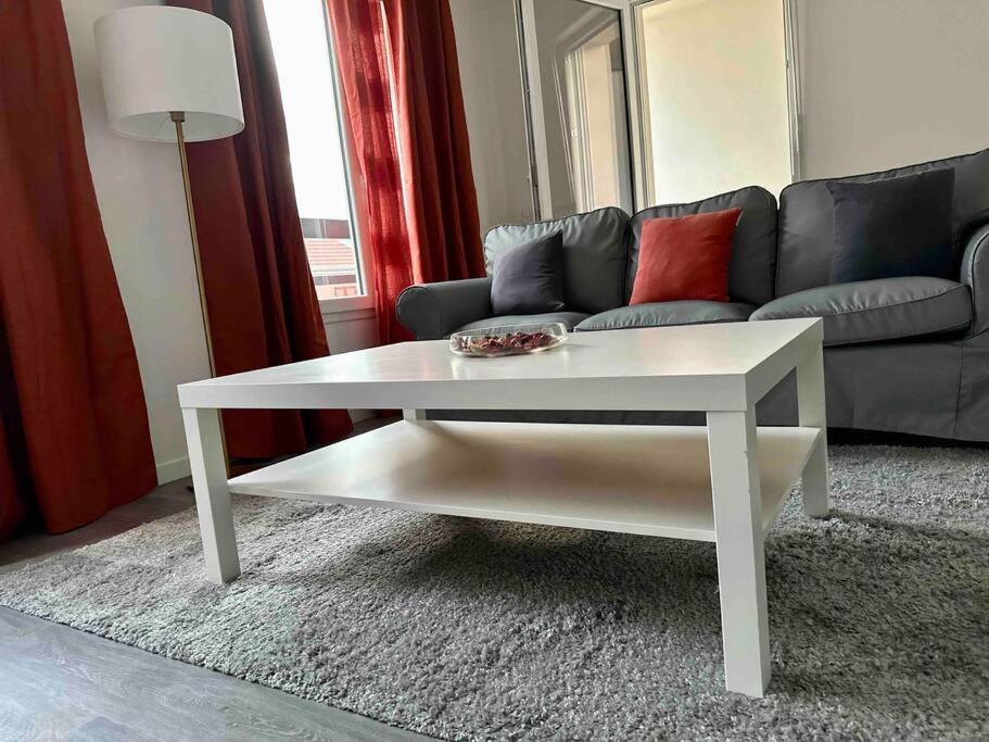 Appartement Cozy - Quartier Residentiel Melun Buitenkant foto