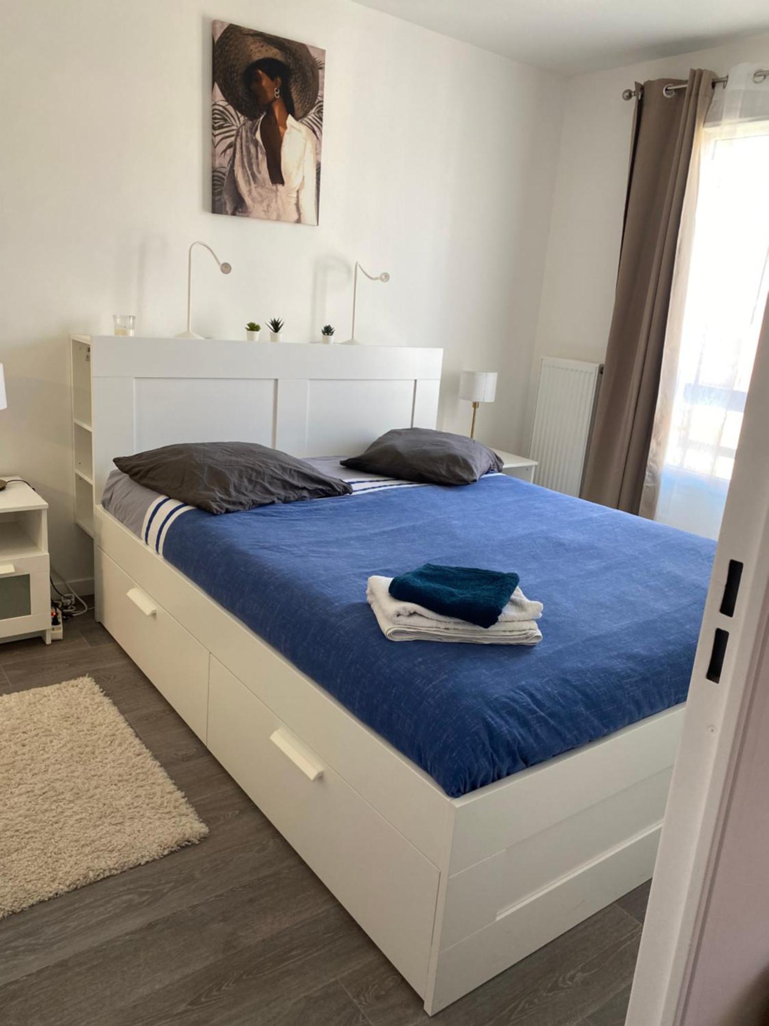 Appartement Cozy - Quartier Residentiel Melun Buitenkant foto